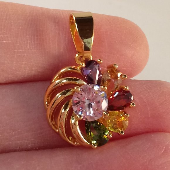 18K Yellow Gold Filled Flower Swirl Multi Color Diamond Zircon Pendant Women's - Picture 1 of 3